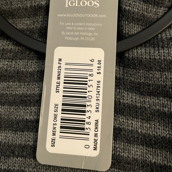 Men’s Gray & Black Striped Scarf - Picture 4 of 4